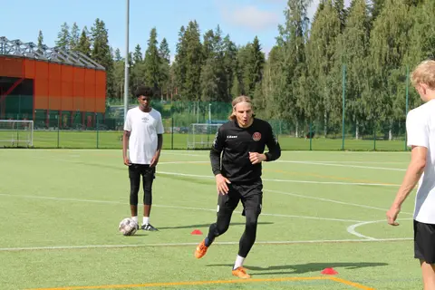 Training at Kauppi 82